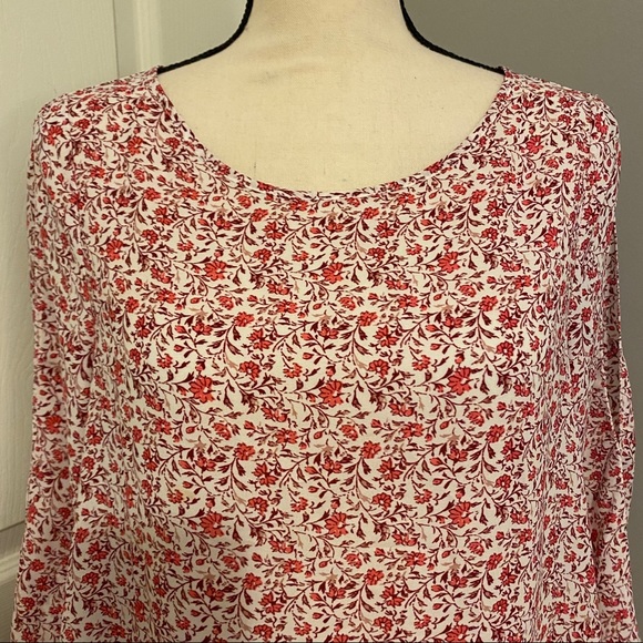 MAX STUDIO Floral/Handkerchief Print Tie Blouse - Picture 2 of 14